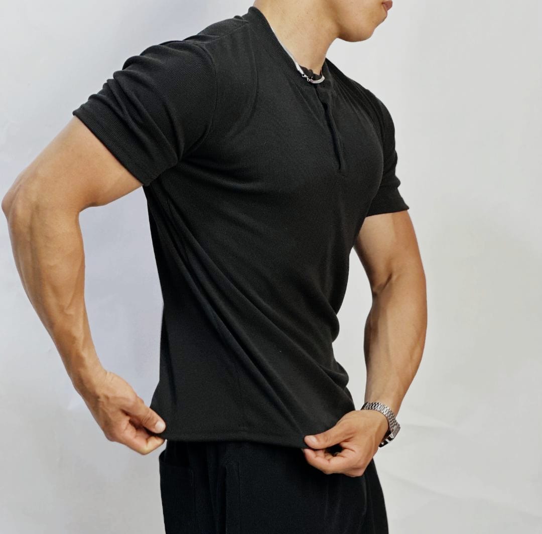 Short sleeves Henley shirt